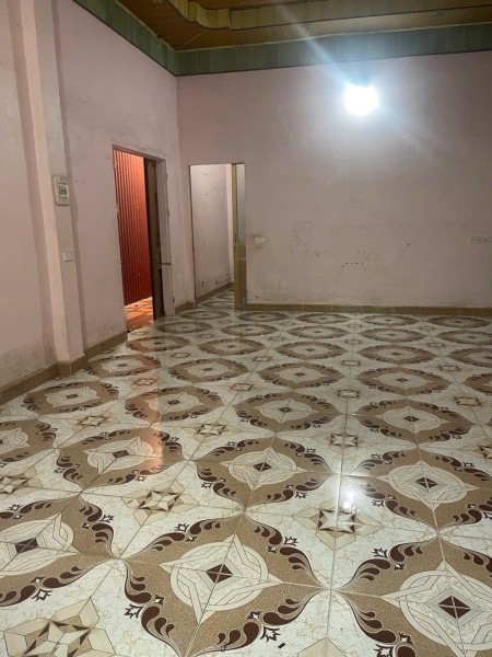 TIÊN TRÀ THỊ TRẤN CHỜ ,NHỈNH 2TỶ TẶNG NHÀ CẤP 4 , Ô TÔ VF5 ĐỖ CỬA ĐƯỜNG THÔNG THOÁNG
