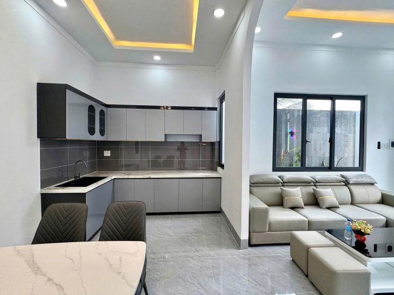 XUẤT HIỆN CĂN NHÀ CẤP 4 SÂN VƯỜN 1TỶ750 GIÁP PHƯỜNG BỬU LONG BIÊN HÒA. NGAY ĐẦU CẦU TÂN TRIỀU